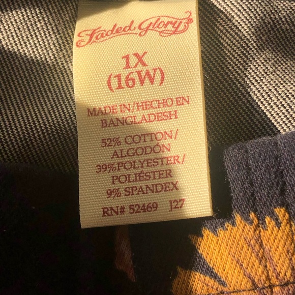 Faded glory beautiful pull up roses - Picture 6 of 6